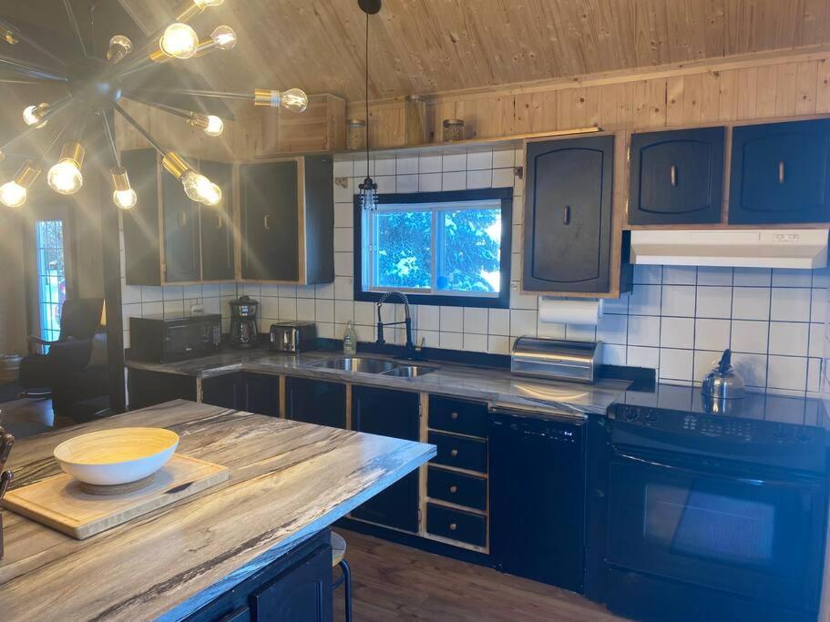 Le Jazz- Chalet Rustique/Chic Avec Spa Notre-Dame-Des-Bois Ngoại thất bức ảnh